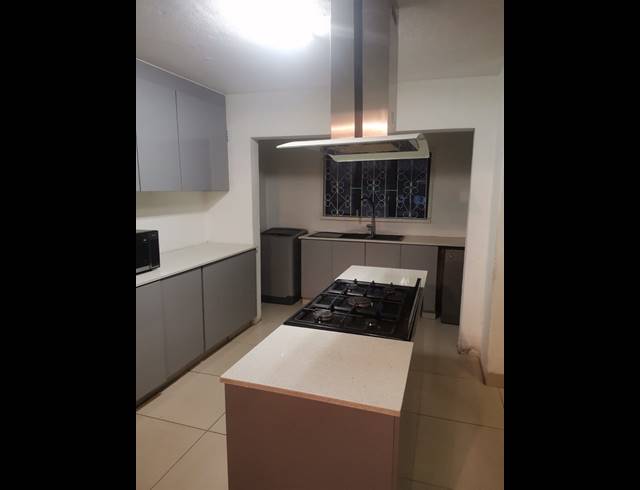 3 BEDROOM HOUSE FOR SALE IN CLAYFIELD